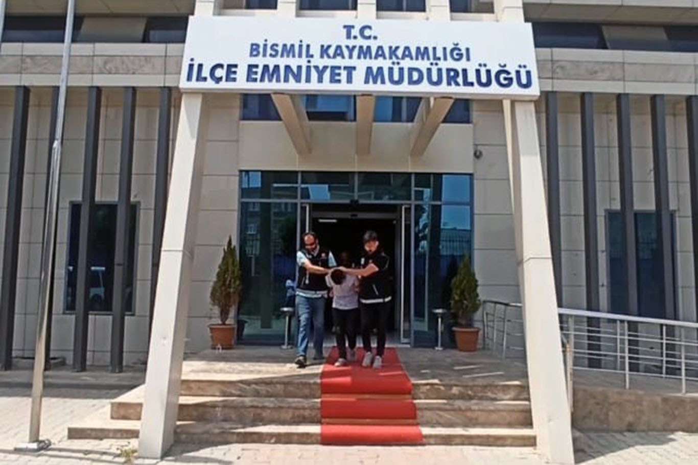 diyarbakirda-uyusturucu-operasyonunda-2-tutuklama-68843d3a.jpg