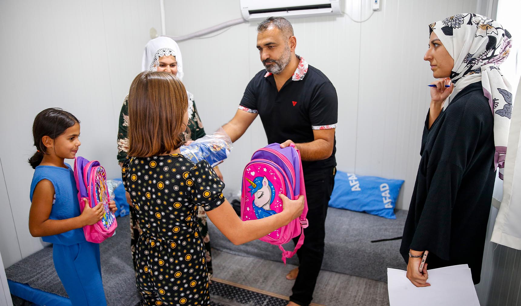 Diyarbakır’da 600 depremzede öğrencinin kırtasiye ihtiyacı karşılandı 1