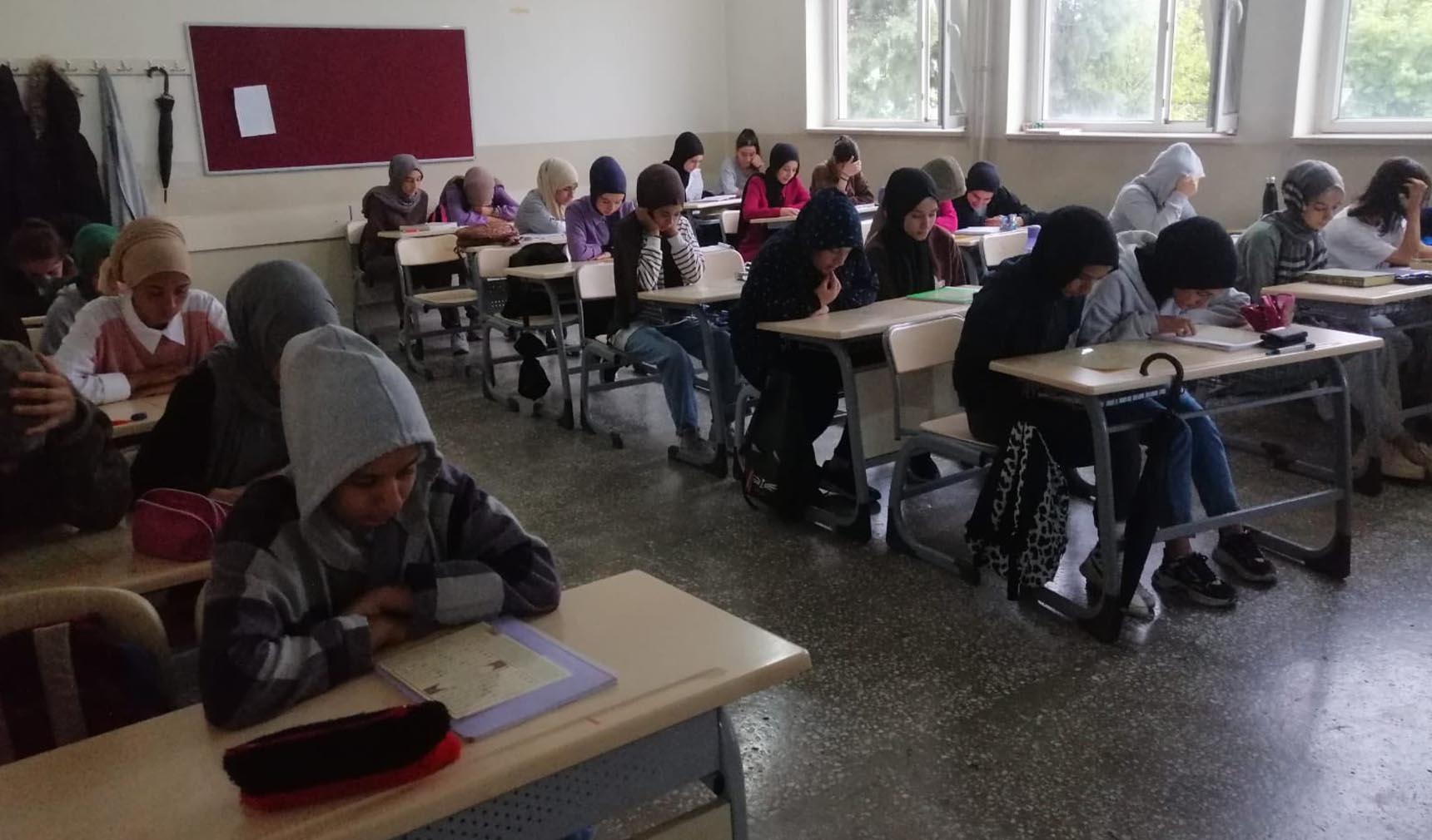 Çermik Kız Anadolu İmam Hatip Lisesinde her gün bir hatim 1