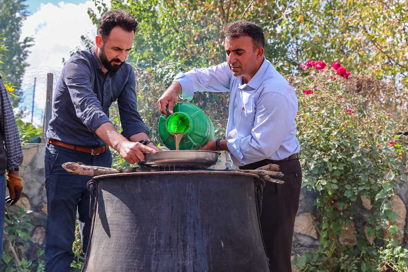 Diyarbakır Silvan’da bağ bozumu şenliği yapıldı 6