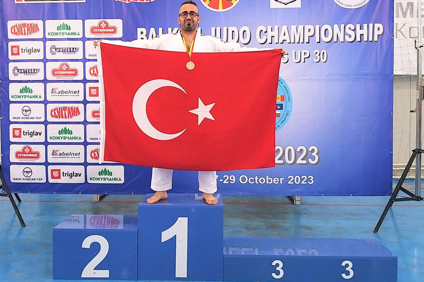 Diyarbakırlı sporcu, Kuzey Makedonya’dan altın madalyayla döndü 1