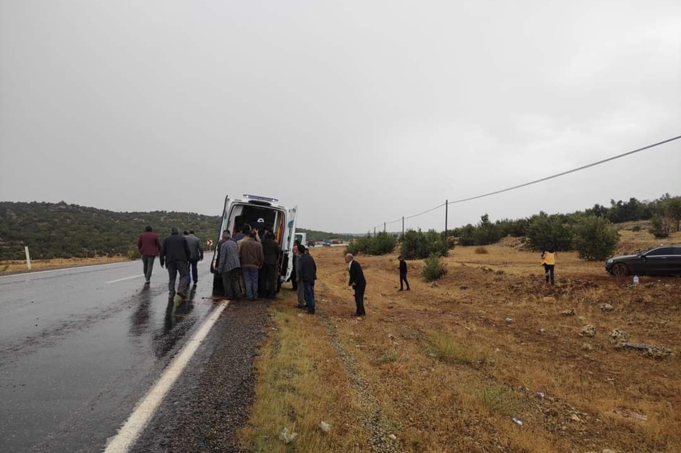 midyat-idil-kara-yolunda-trafik-kazasi-1-yarali-71d3415c