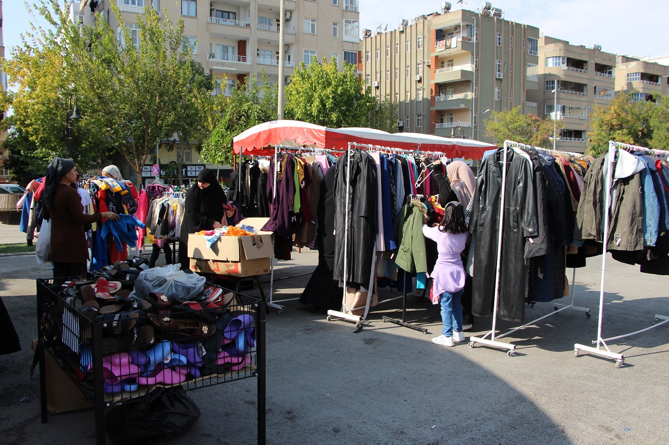 umut-kervani-mardin-gazze-yararina-kermes-duzenliyor-a2487c21