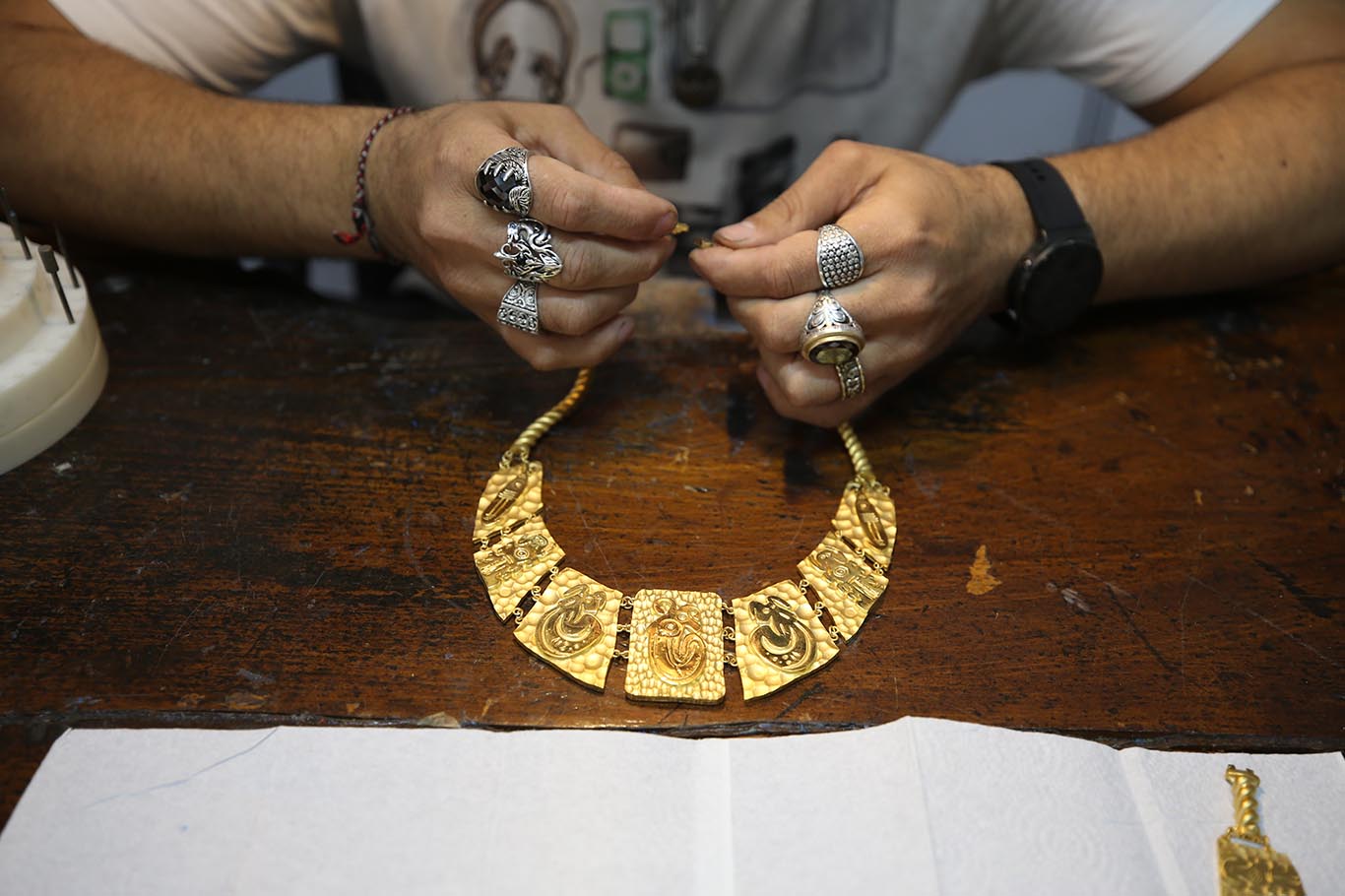 Bismil’de çıkarılan figürler takılara işlendi 7