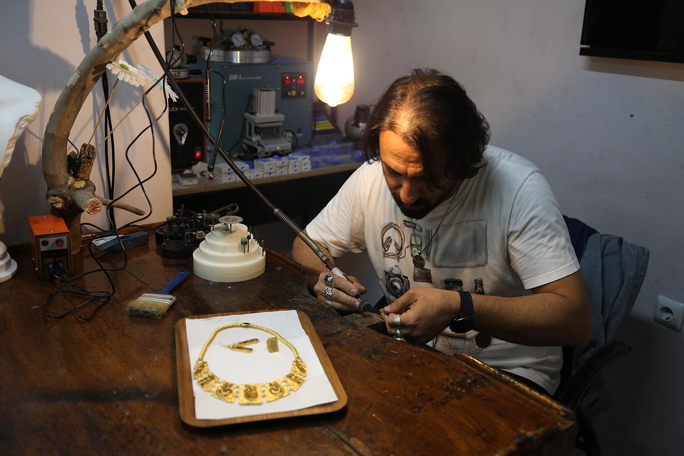 Bismil’de çıkarılan figürler takılara işlendi 9