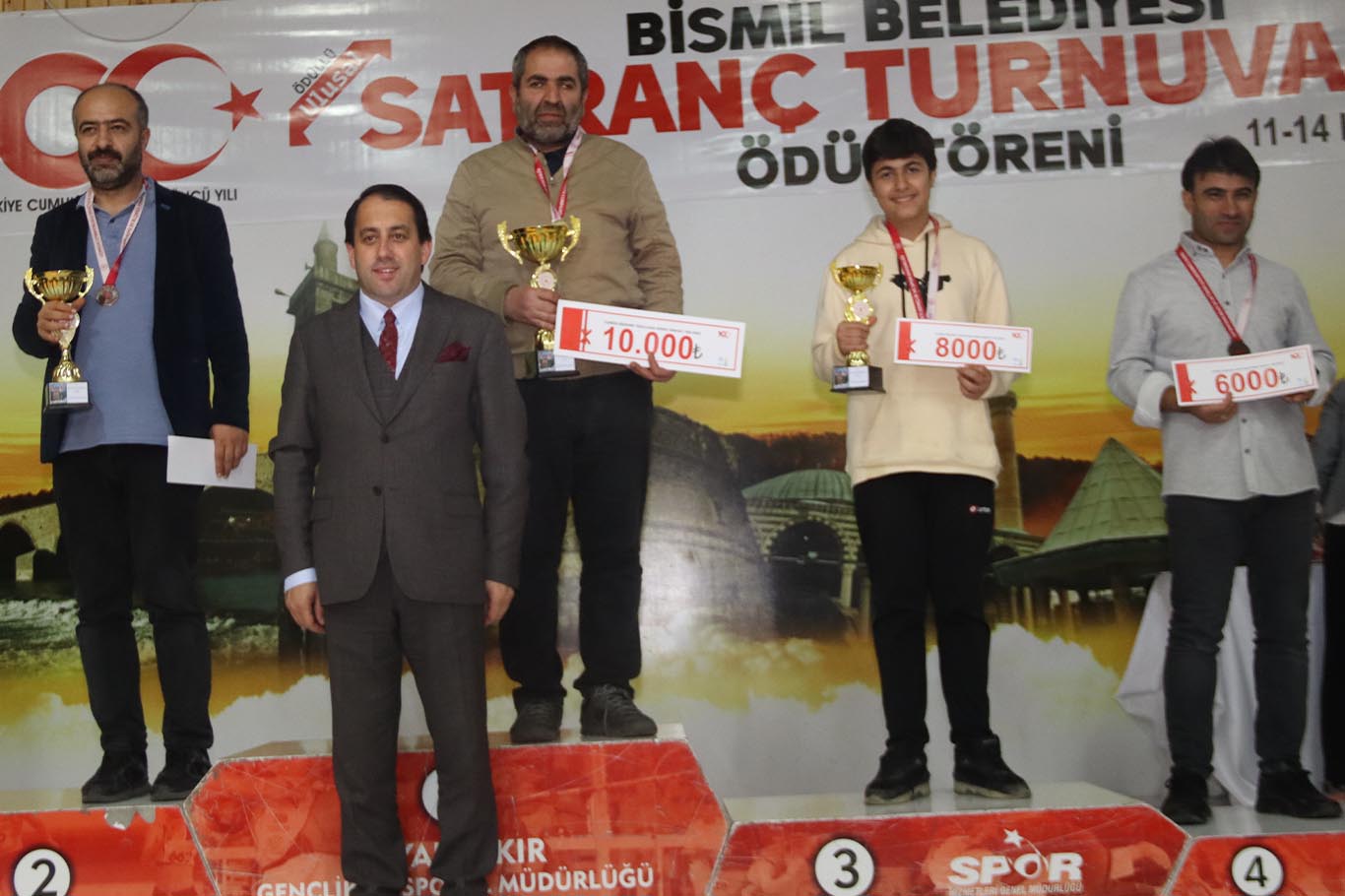 Bismil’de satranç şampiyonları ödüllerini aldı 19