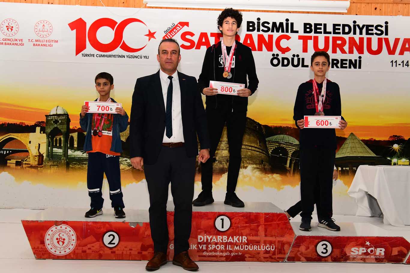 Bismil’de satranç şampiyonları ödüllerini aldı 2