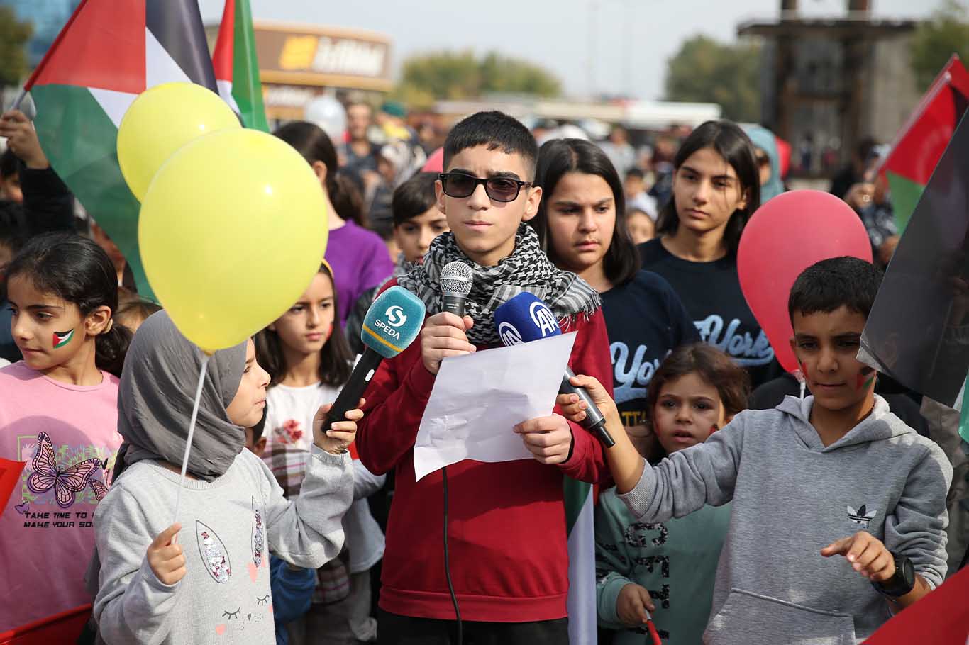 Diyarbakır'da çocuklar Gazze için yürüdü 3
