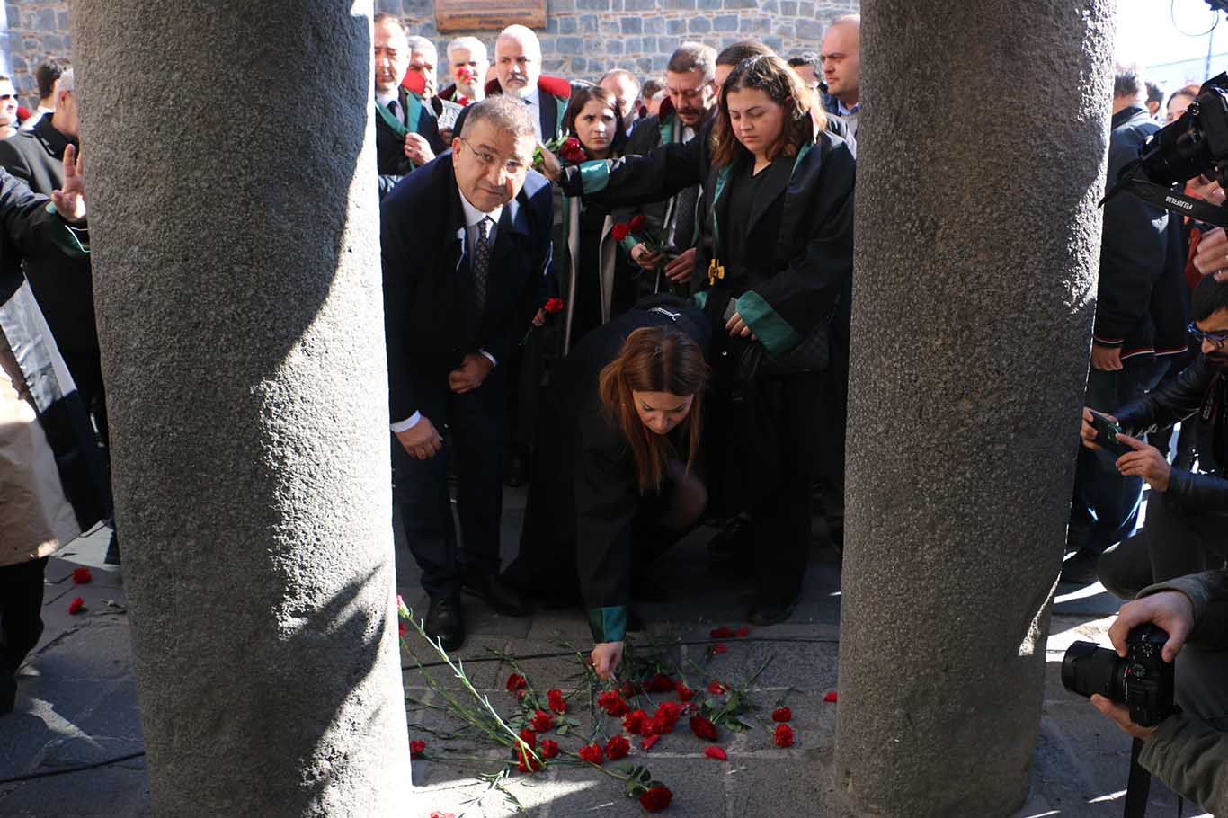 Diyarbakır’da Tahir Elçi anıldı 5