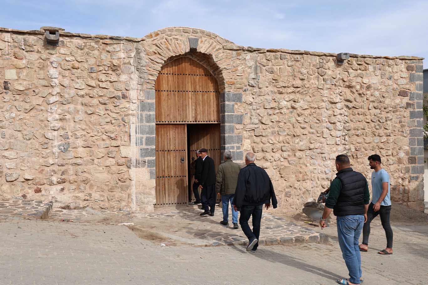 Diyarbakır'ın 700 yıllık han, turizme kazandırılsın talebi 11