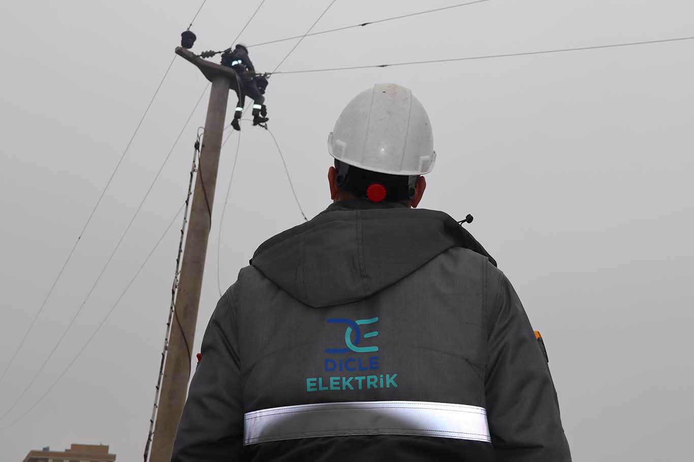 Bismil’de Elektrik Kesintileri Site Sakinlerini Bezdirdi 12