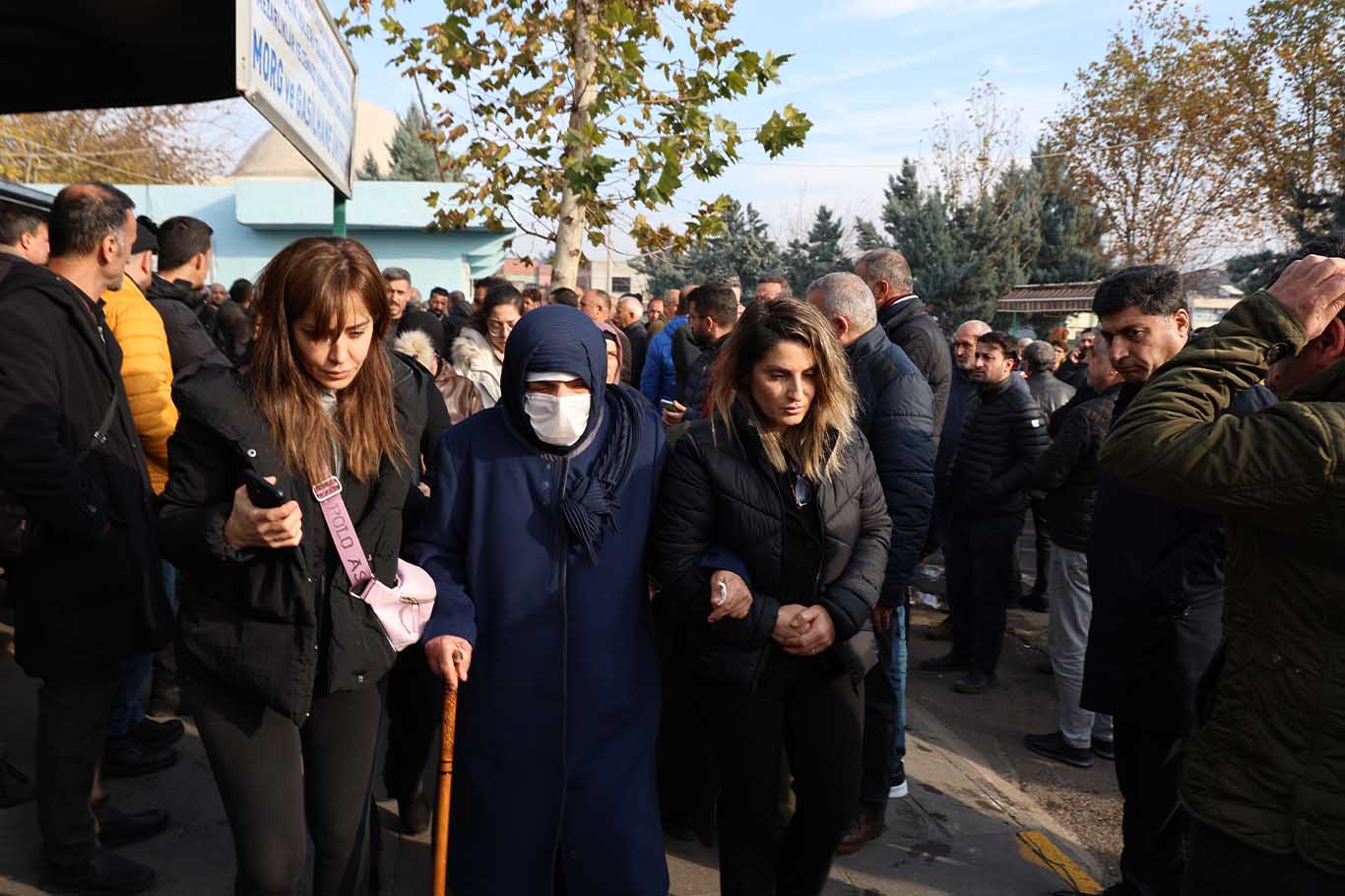 Demirtaş’ın Babası Diyarbakır’da Defnedildi 4