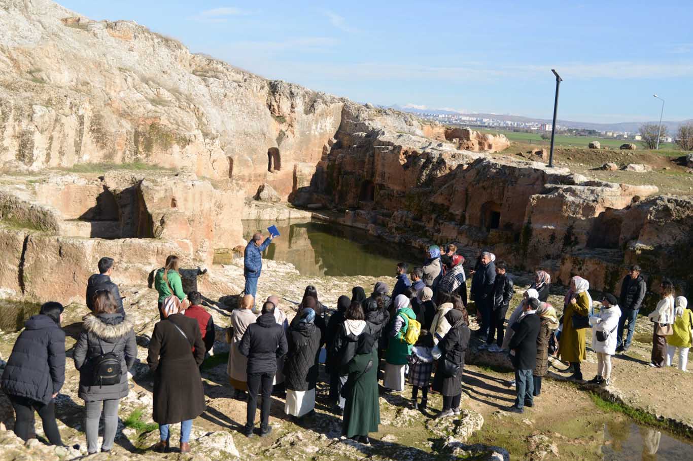 Diyarbakır’da Bu Proje Ile Esnaflar Kenti Tanıtacak 7