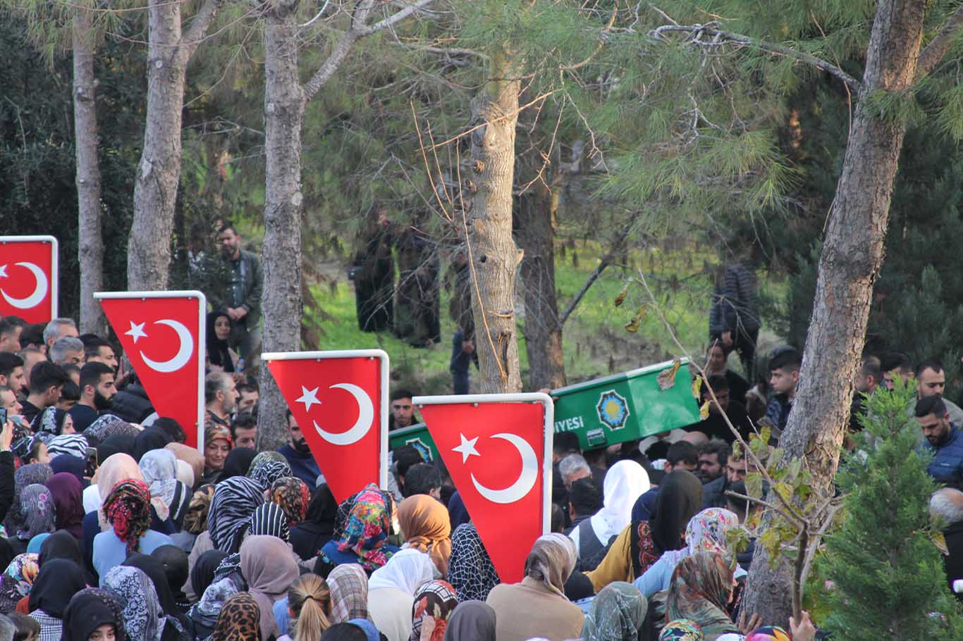 Diyarbakır’da Feci Kazada Vefat Edenler Defnedildi 4