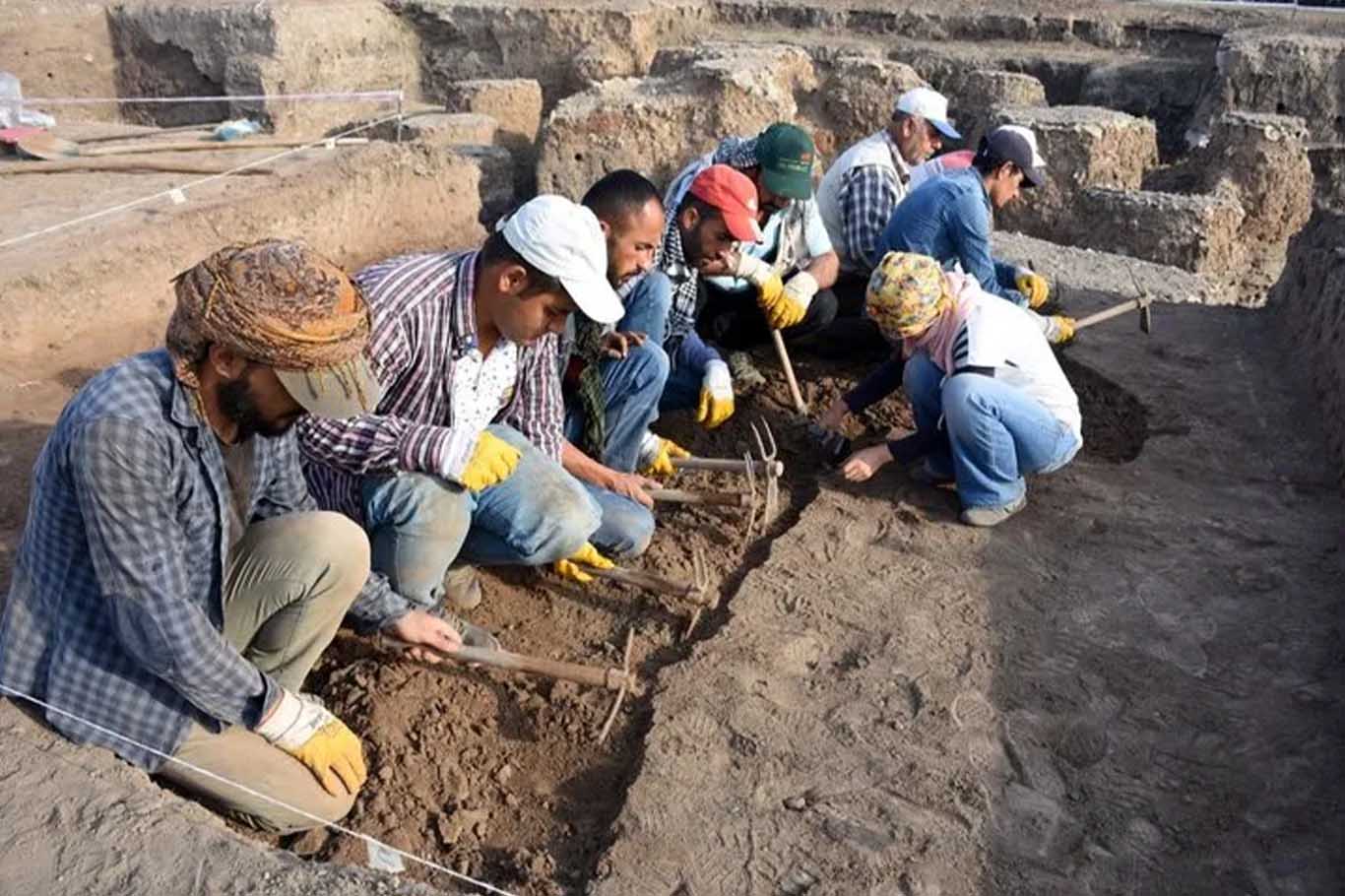 Körtik Tepe'den 23 Yılda 30 Bini Aşkın Eser Çıkarıldı 11