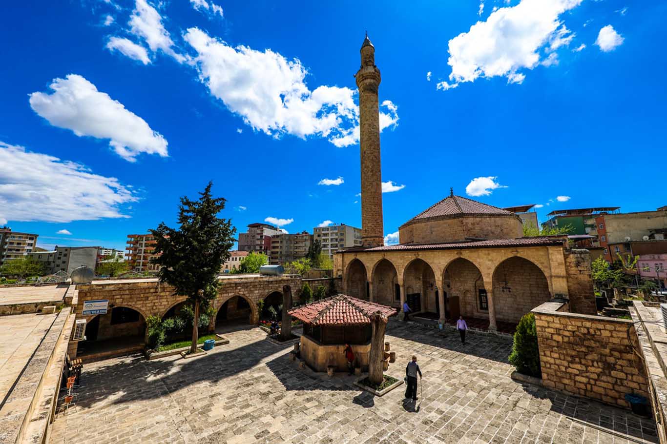Silvan Karabehlül Bey Camii