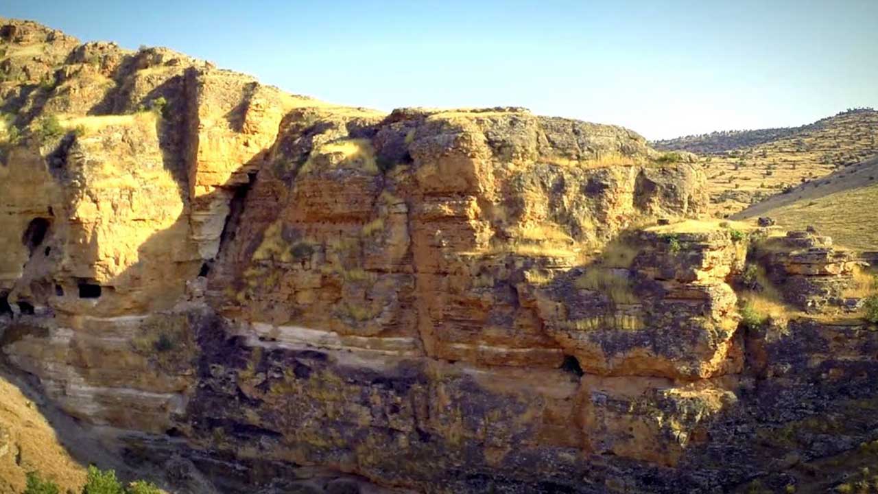 Süleyman Ağa Mağaraları