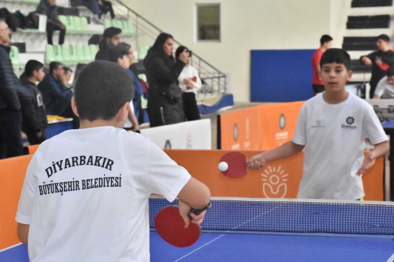 Diyarbakır’da 132 Sporcu Yarıştı, Kazananlar Ödüllendirildi 3