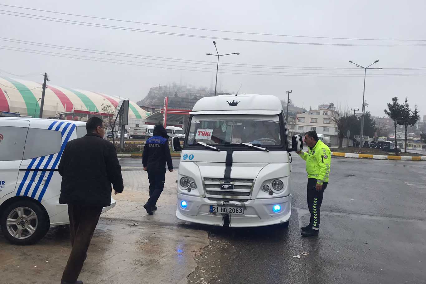 Diyarbakır’da 3 Şehirçi Minibüsü Trafikten Men Edildi 2