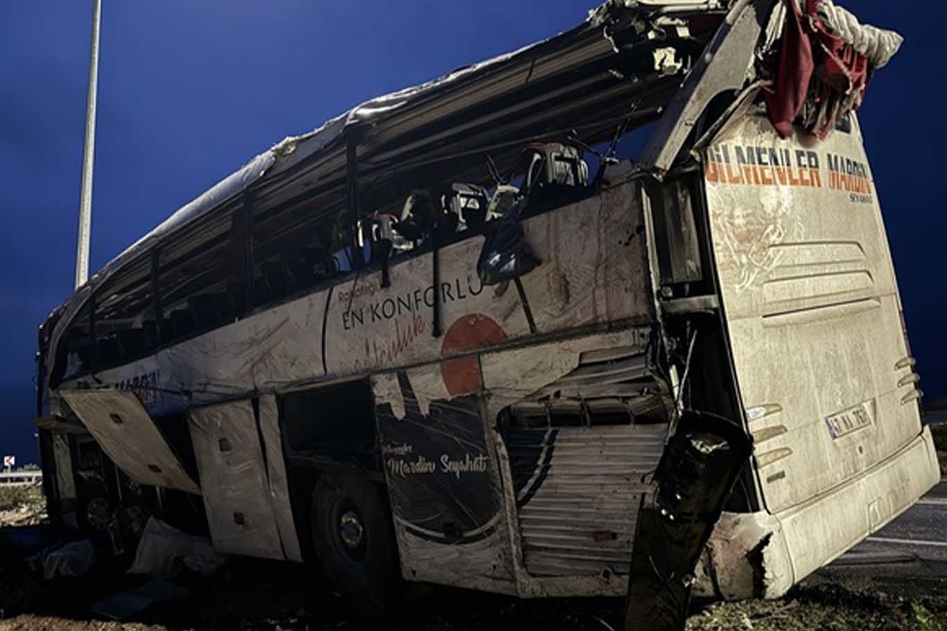 Mardin Otobüsü Mersin’de Kaza Yaptı 9 Ölü 30 Yaralı 8