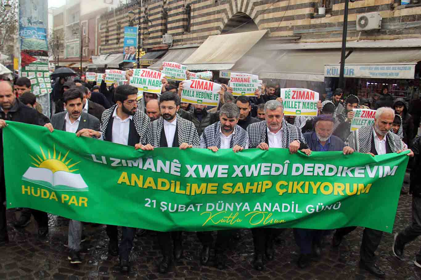 Diyarbakır'da Dün Anadil Günü Yürüyüşü 2