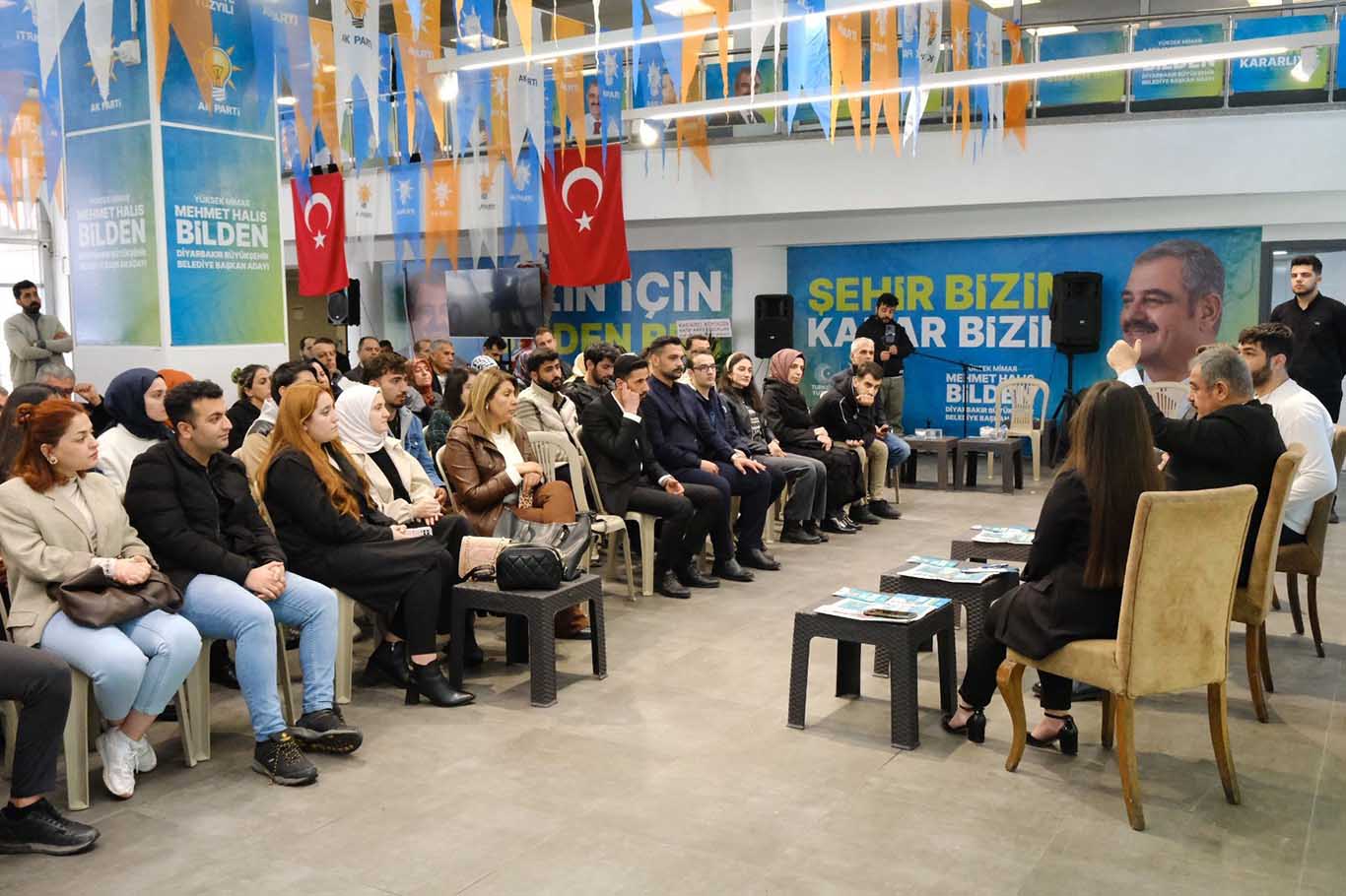 Ak Parti Diyarbakır Büyükşehir Adayı Bilden, Gençlerle Bir Araya Geldi 3