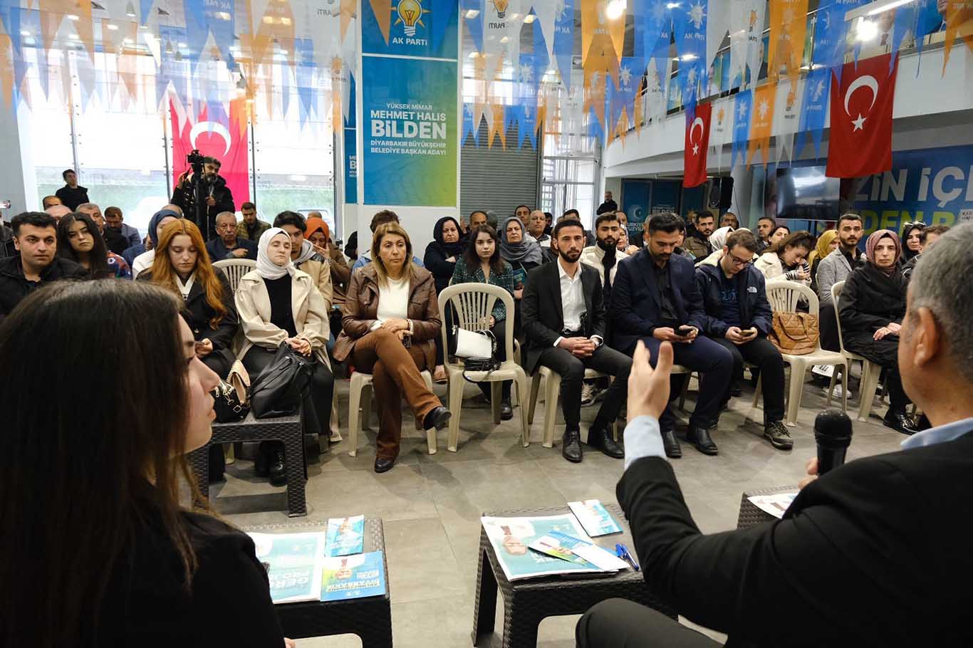 Ak Parti Diyarbakır Büyükşehir Adayı Bilden, Gençlerle Bir Araya Geldi 4
