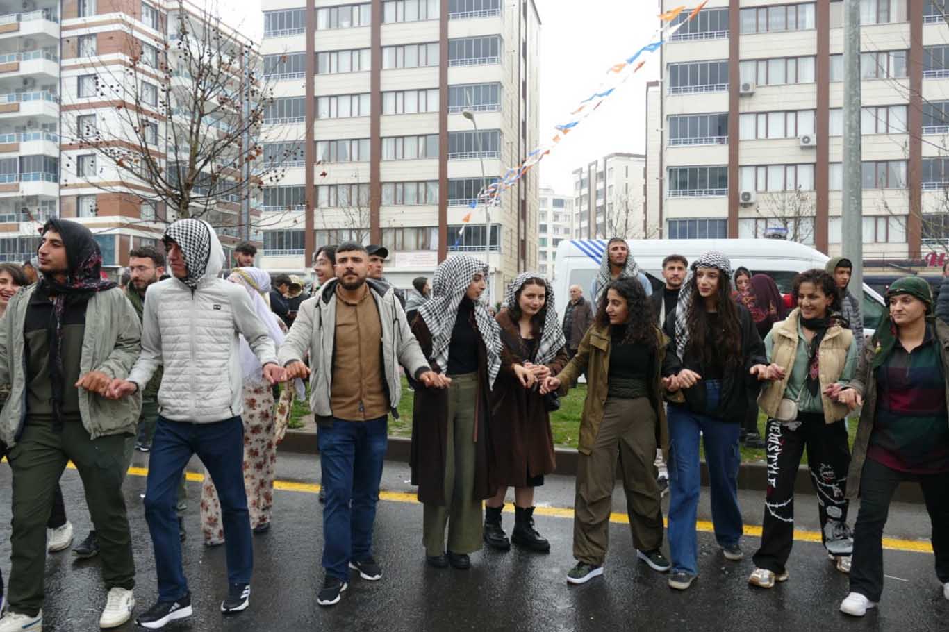 Diyarbakır’da Newroz Kutlaması Başladı 6