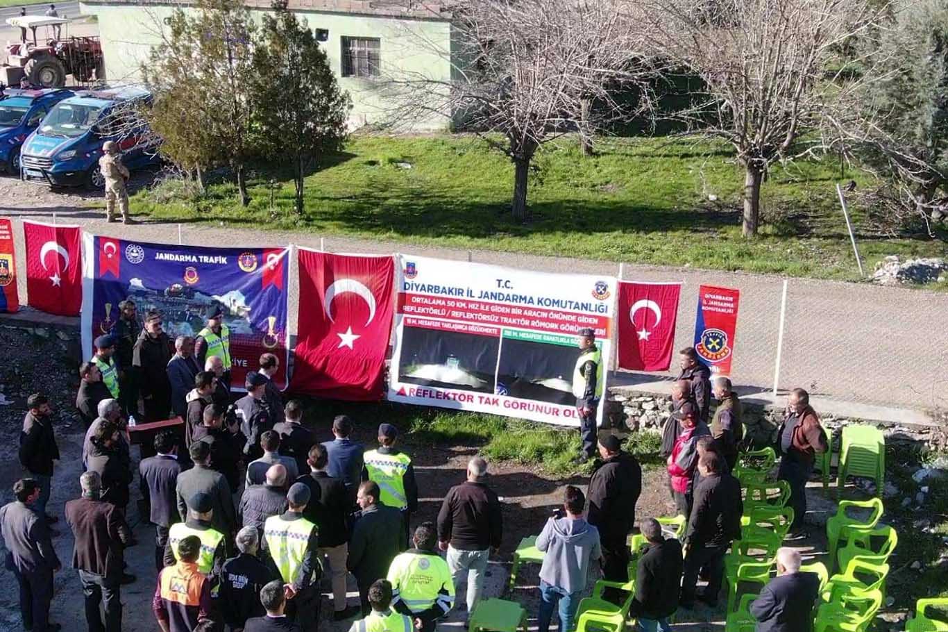 Diyarbakır’da Traktör Sürücüleri Bunu Yaptırmadı 2