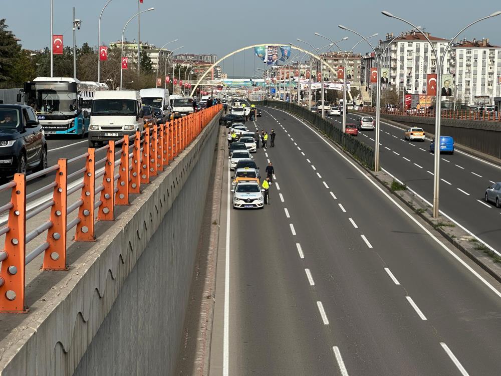 Diyarbakır’da7 Aracın Karıştığı Zincirleme Kaza! Yaralılar Var