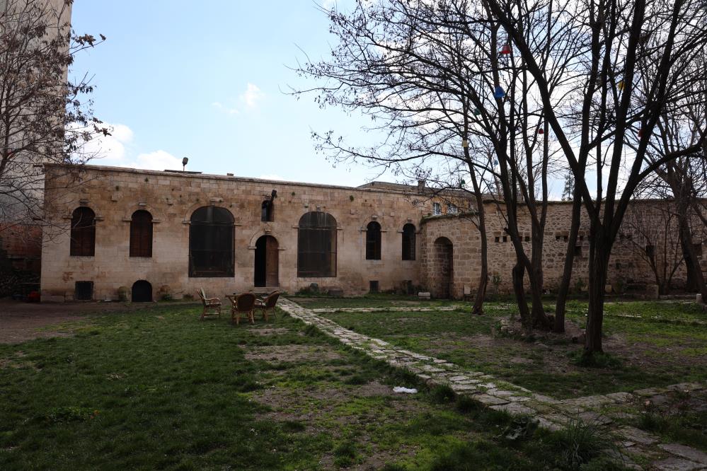 Diyarbakır’ın Tarihi Ali Ağa Konağı Turistlerin Uğrak Noktası3