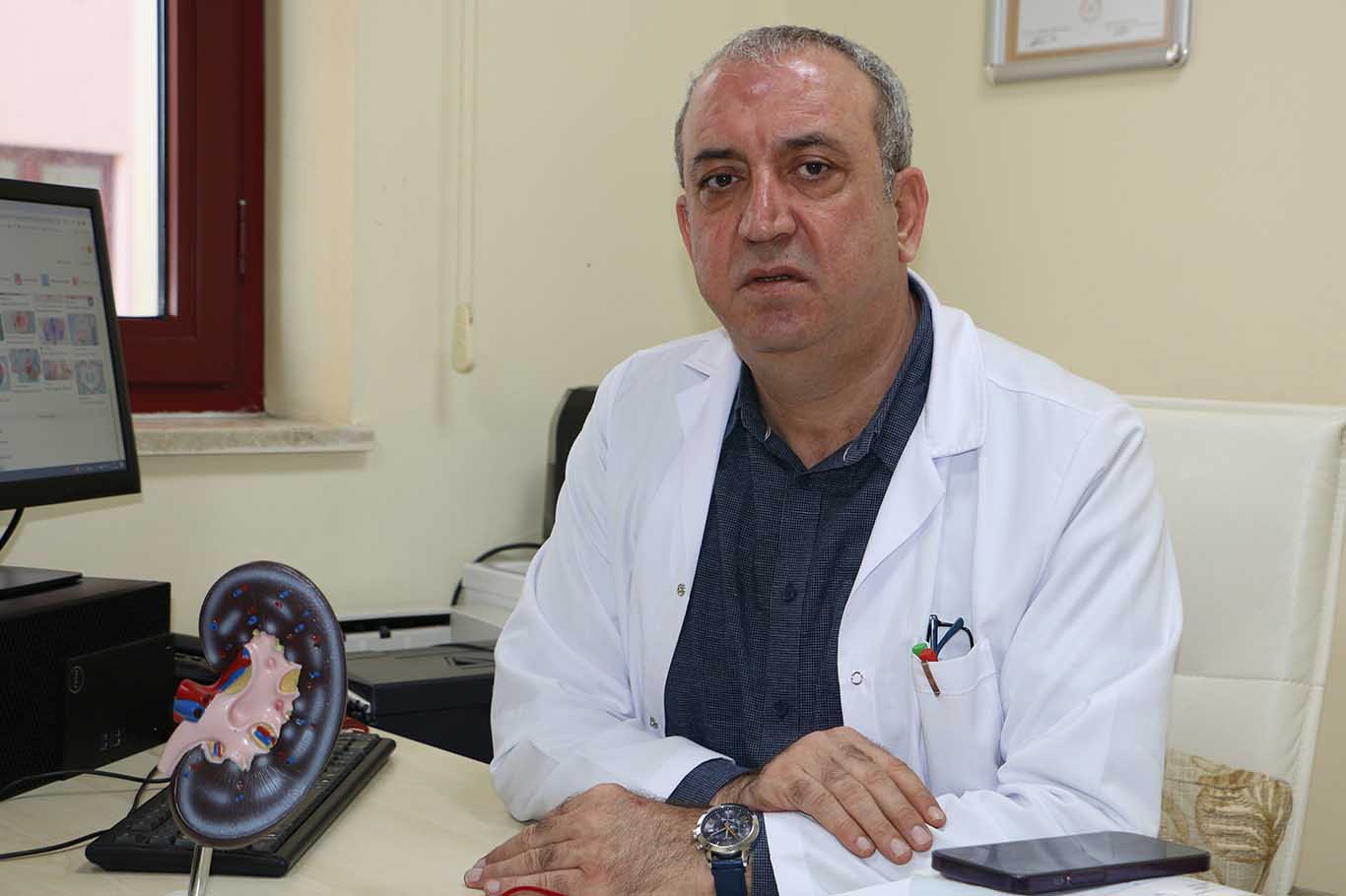 Nefroloji Bilim Şefi Ve Organ Nakli Mesul Müdürü Doç. Dr. Ramazan Danış