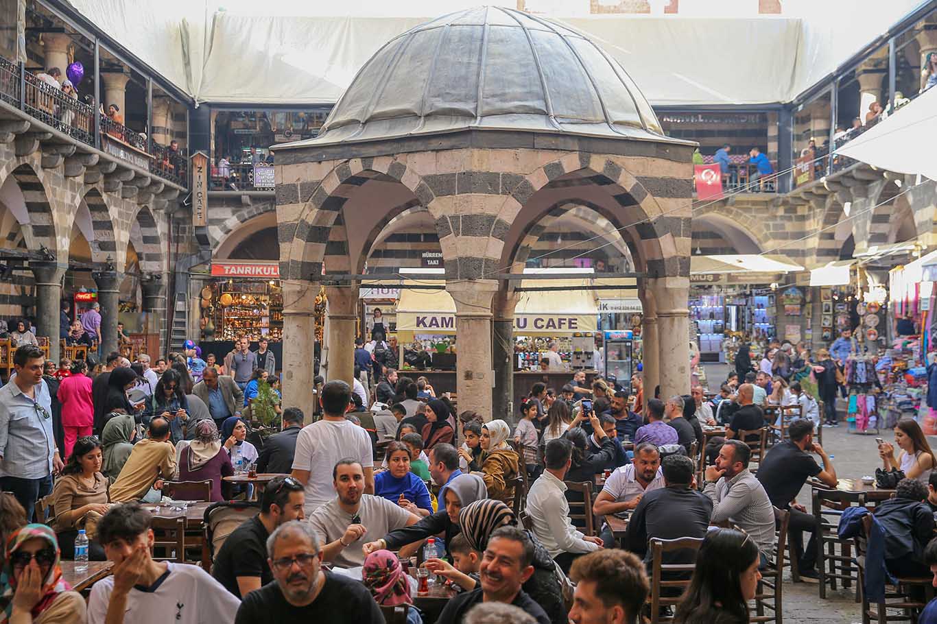 Diyarbakır Rekor Sayıda Ziyaretçiyi Ağırladı 7