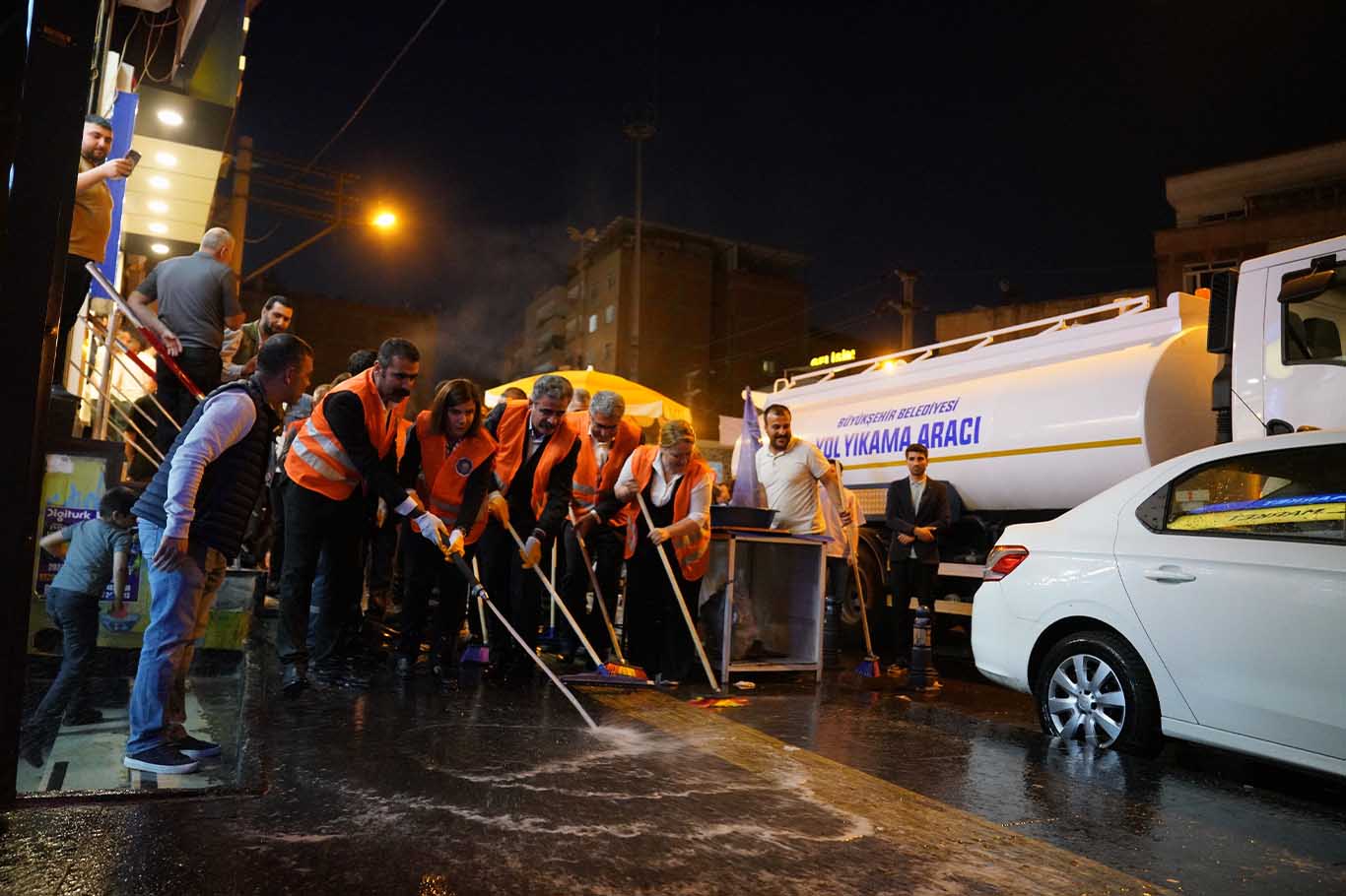 Diyarbakır’da Temizlik Kampanyasının Startı Verildi 3