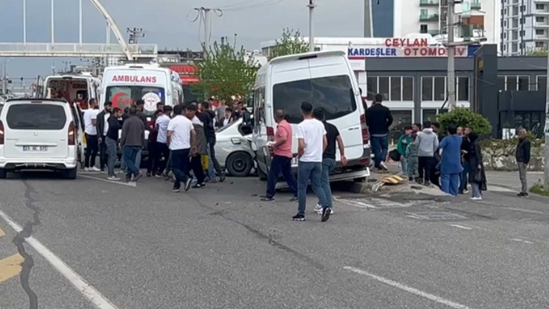 Diyarbakır’da Trafik Kazası 3 Yaralı 2