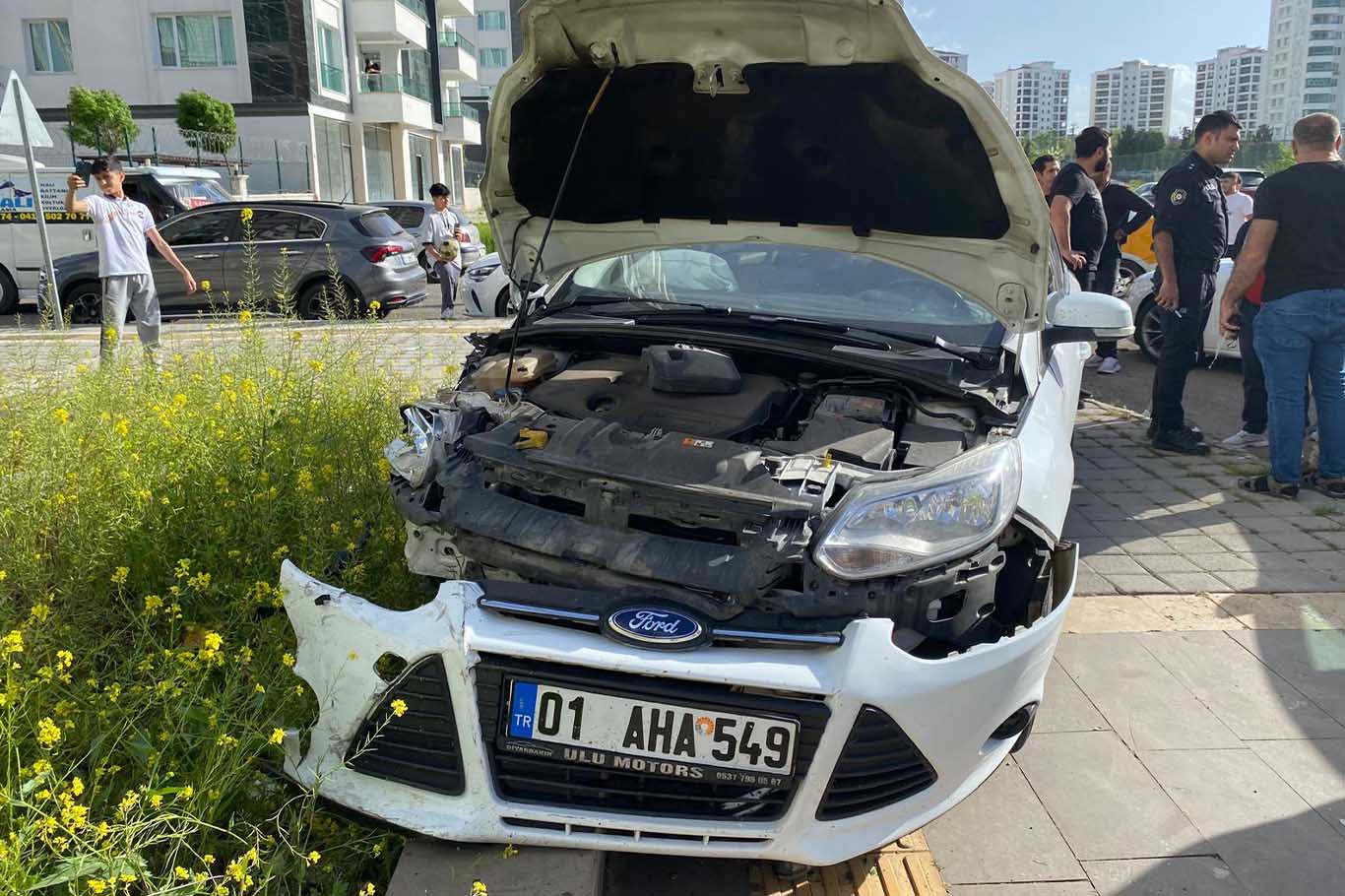 Diyarbakır’da Trafik Kazası 5 Yaralı 2