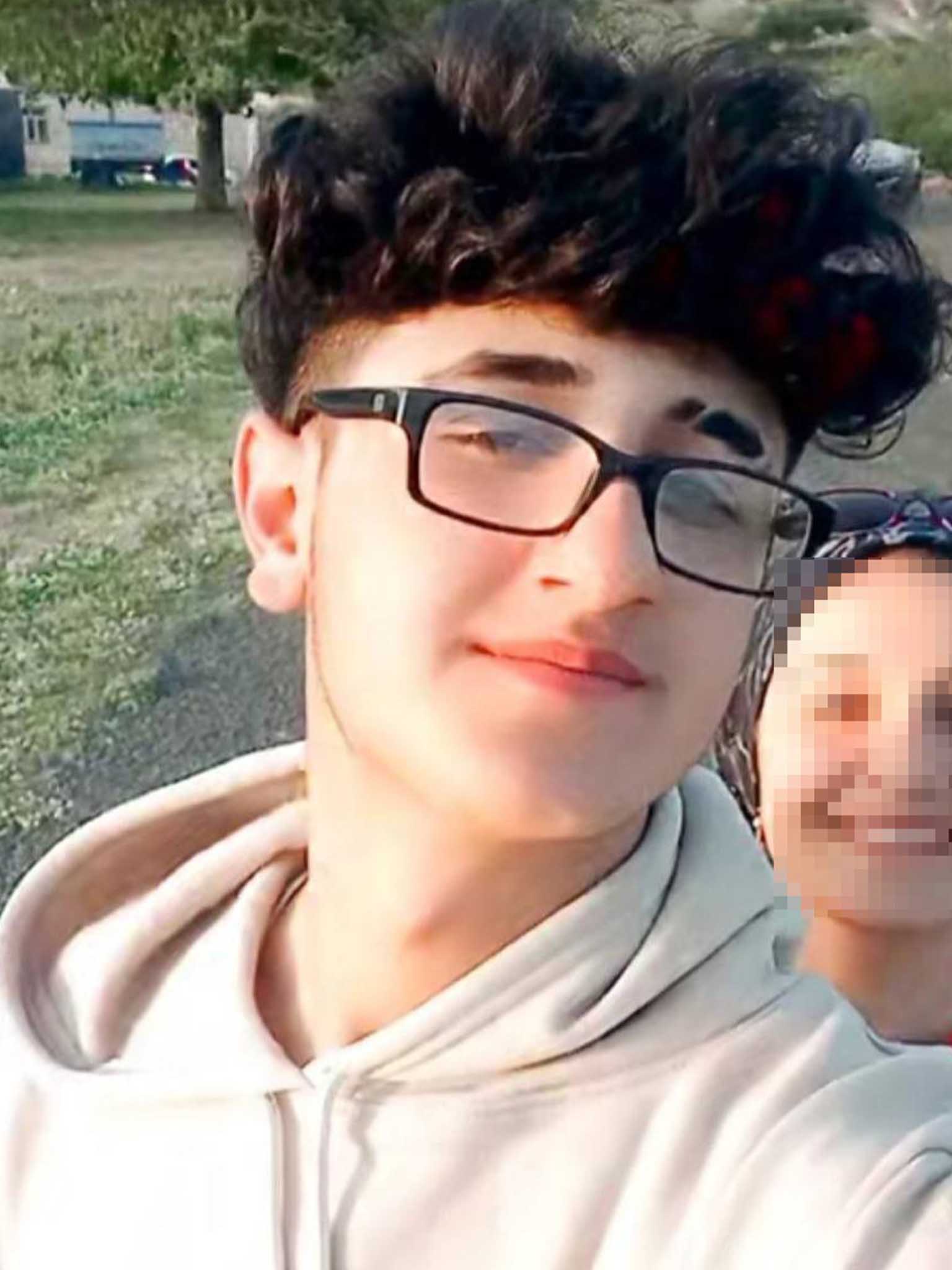 Silahlı Saldırıya Uğrayan 16 Yaşındaki Çocuk Hayatını Kaybetti 1