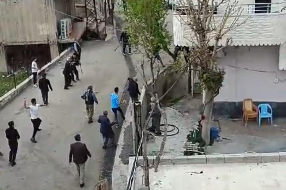 Şırnak’ta Ak Partililer Ile Yrp'liler Arasında Taşlısopalı Kavga! 7 Yaralı