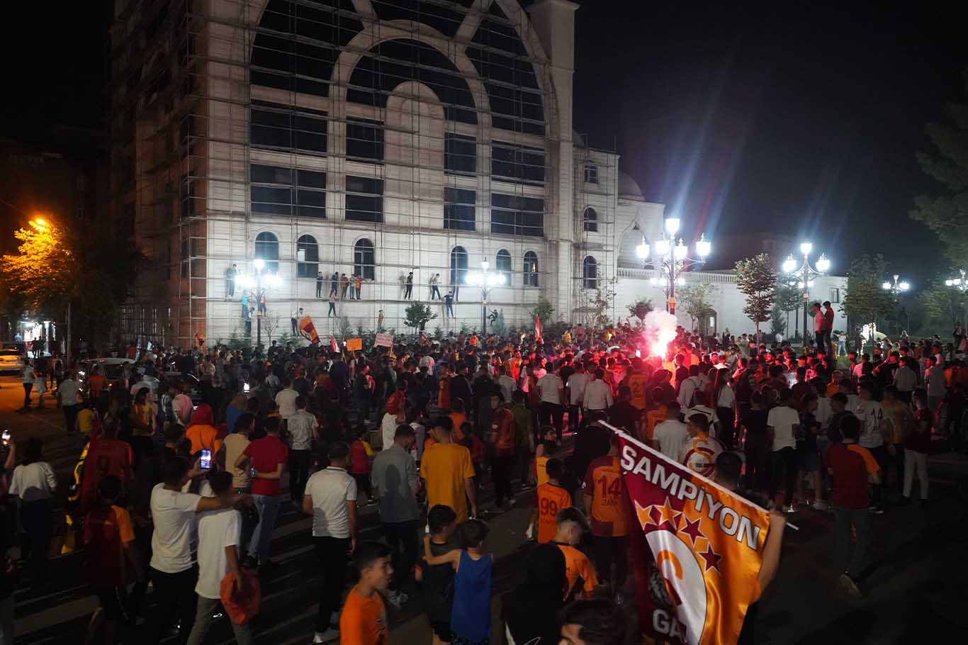 Bismil’de Galatasaray’ın 24’Üncü Şampiyonluğu Kutlandı 3