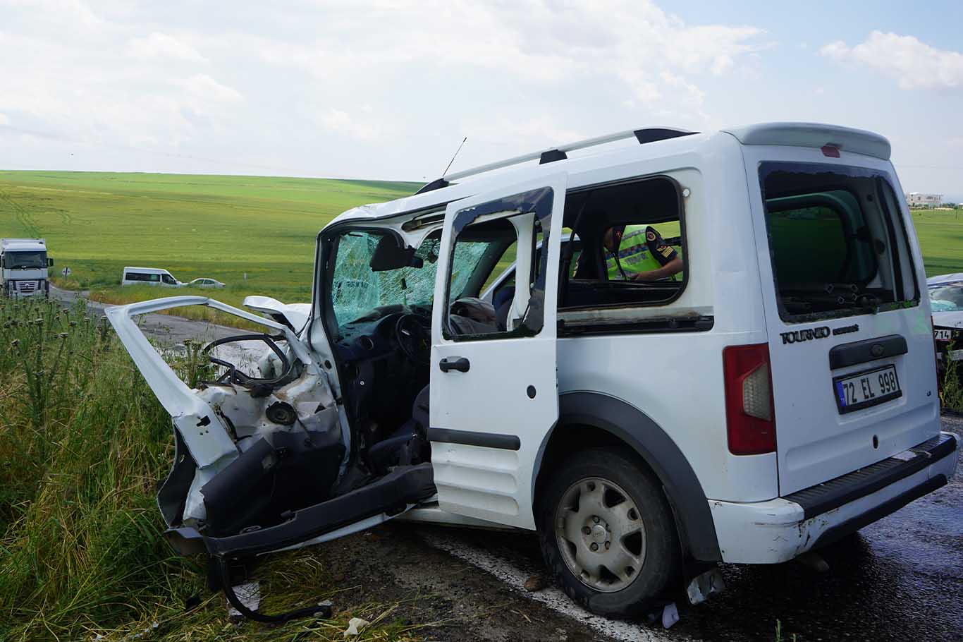 Bismil’de Trafik Kazası 1’I Ağır 2 Yaralı 1