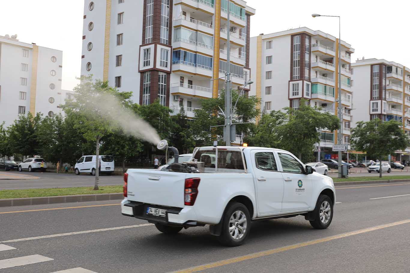 Diyarbakır Ilaçlama Çalışmaları Başladı