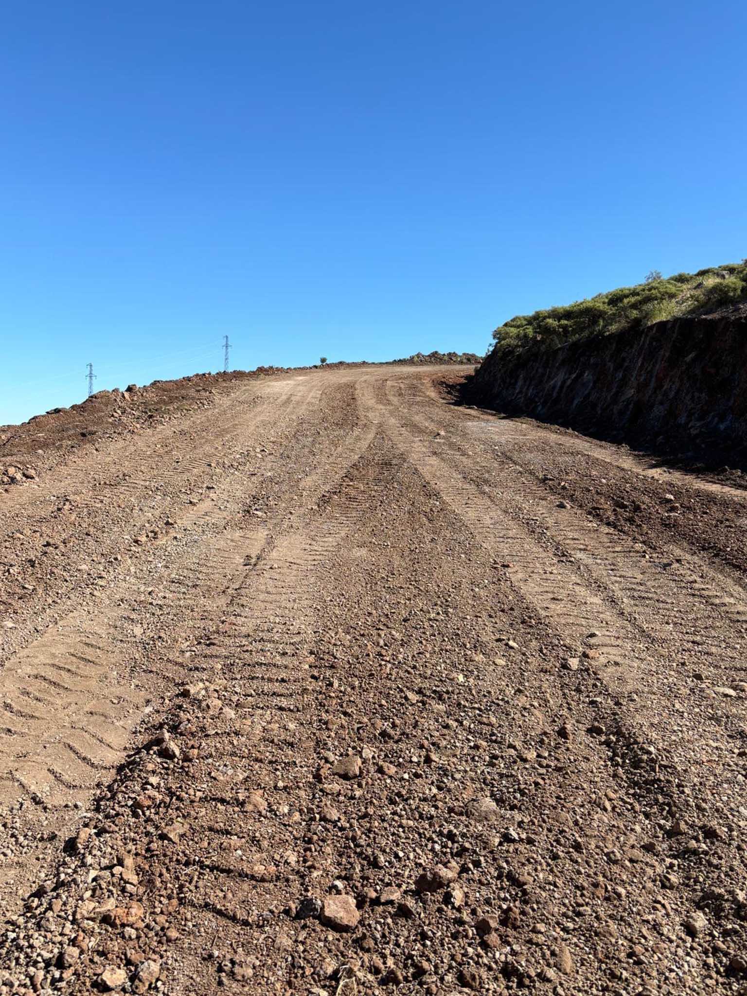 Çınar’da 55 Kilometre Yol Çalışması 3