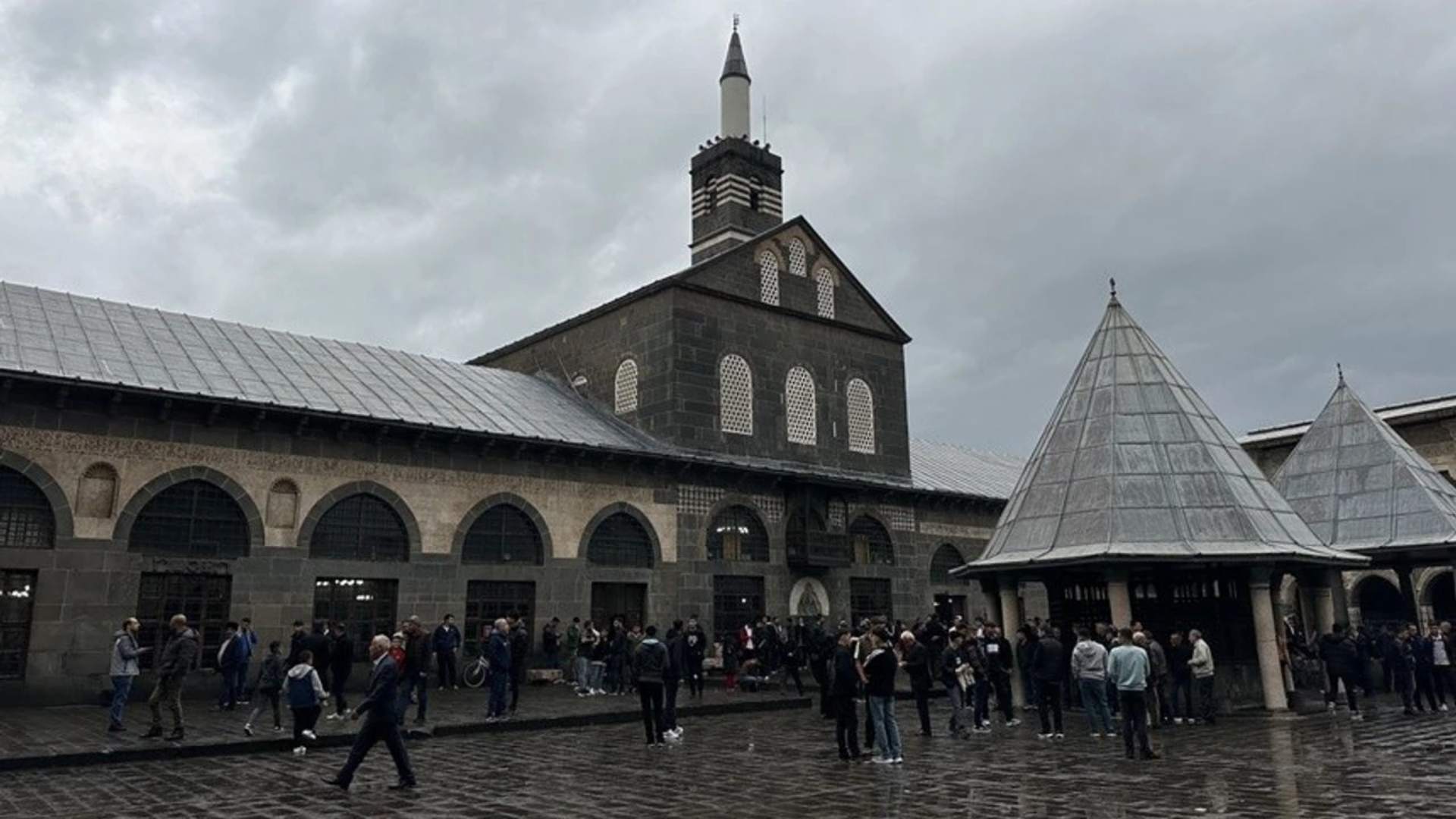 Diyarbakır Bayram Namazı