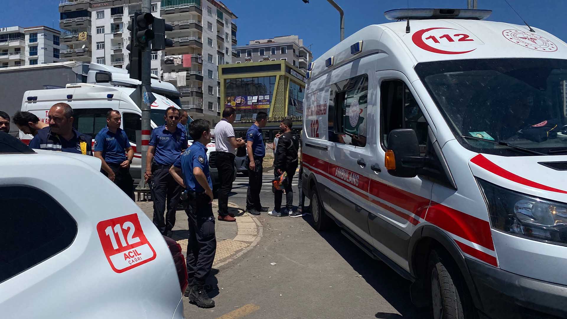 Diyarbakır’da Trafikte Başlayan Tartışma Kanlı Bitti 4