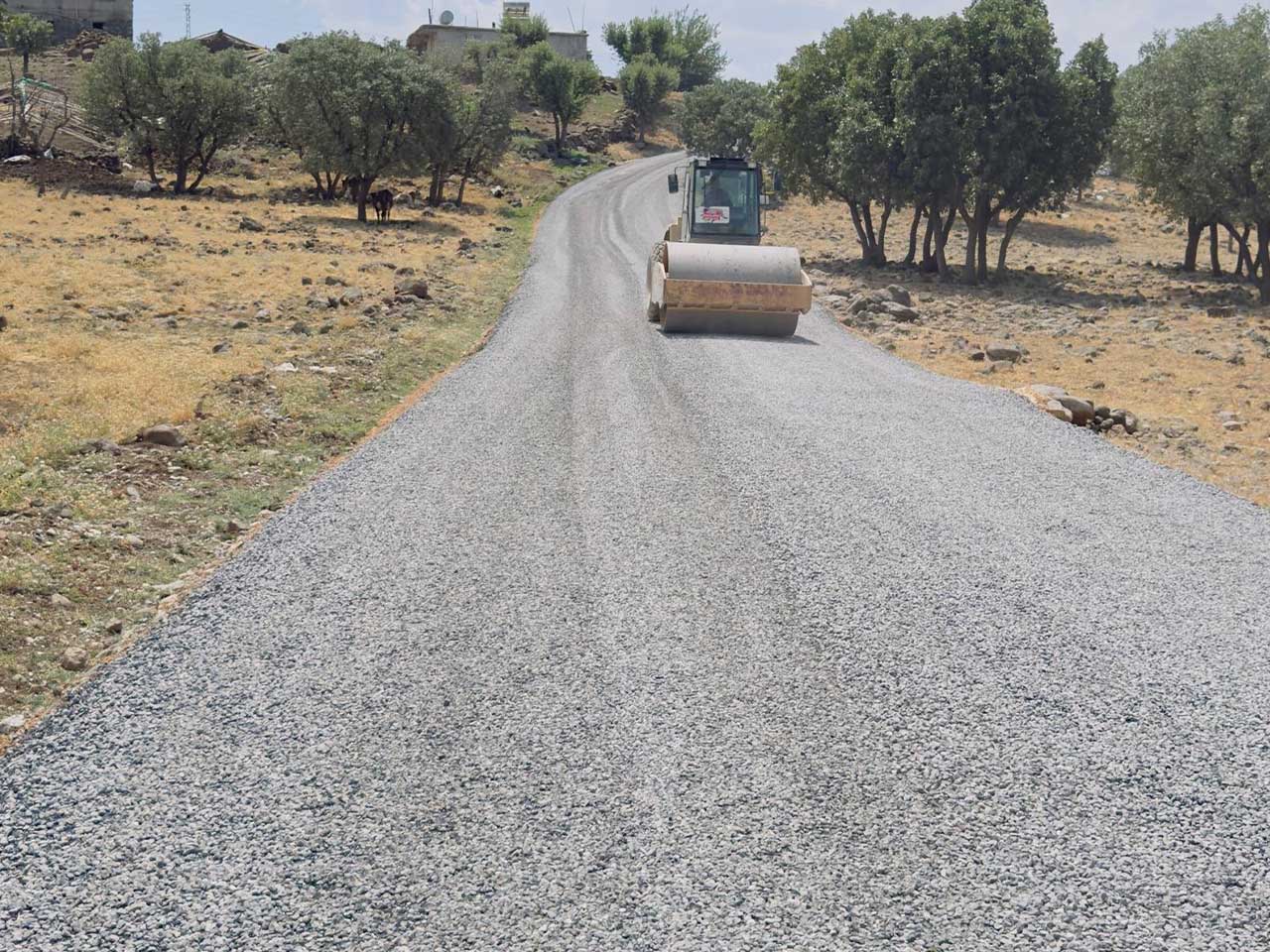 Diyarbakır’da 3 Ilçede Yol Çalışmaları 3