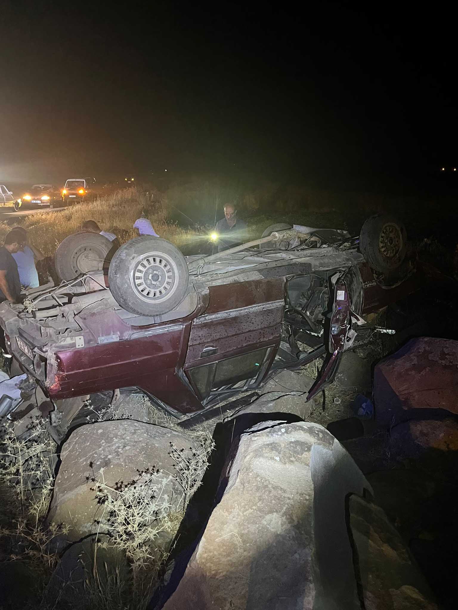 Diyarbakır’da Kaza Baba Öldü, Anne Ve Oğlu Ağır Yaralandı 3