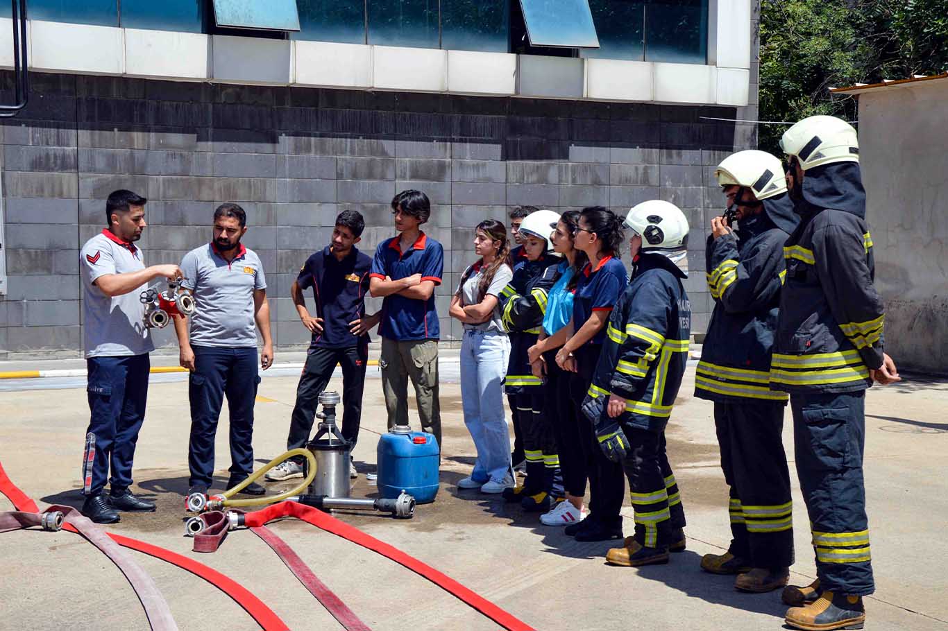 Eğitimini Tamamlayanlara Sertifika 2