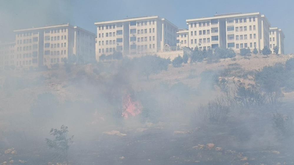 Gaziantep'te Korkutan Yangın Söndürüldü 1