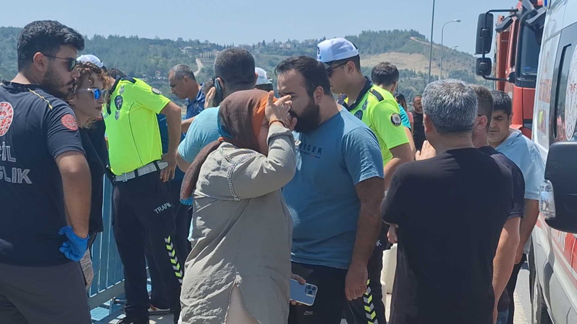 Göle Düşen Otomobilde Anne, Baba Ve 2 Çocuk Öldü 2