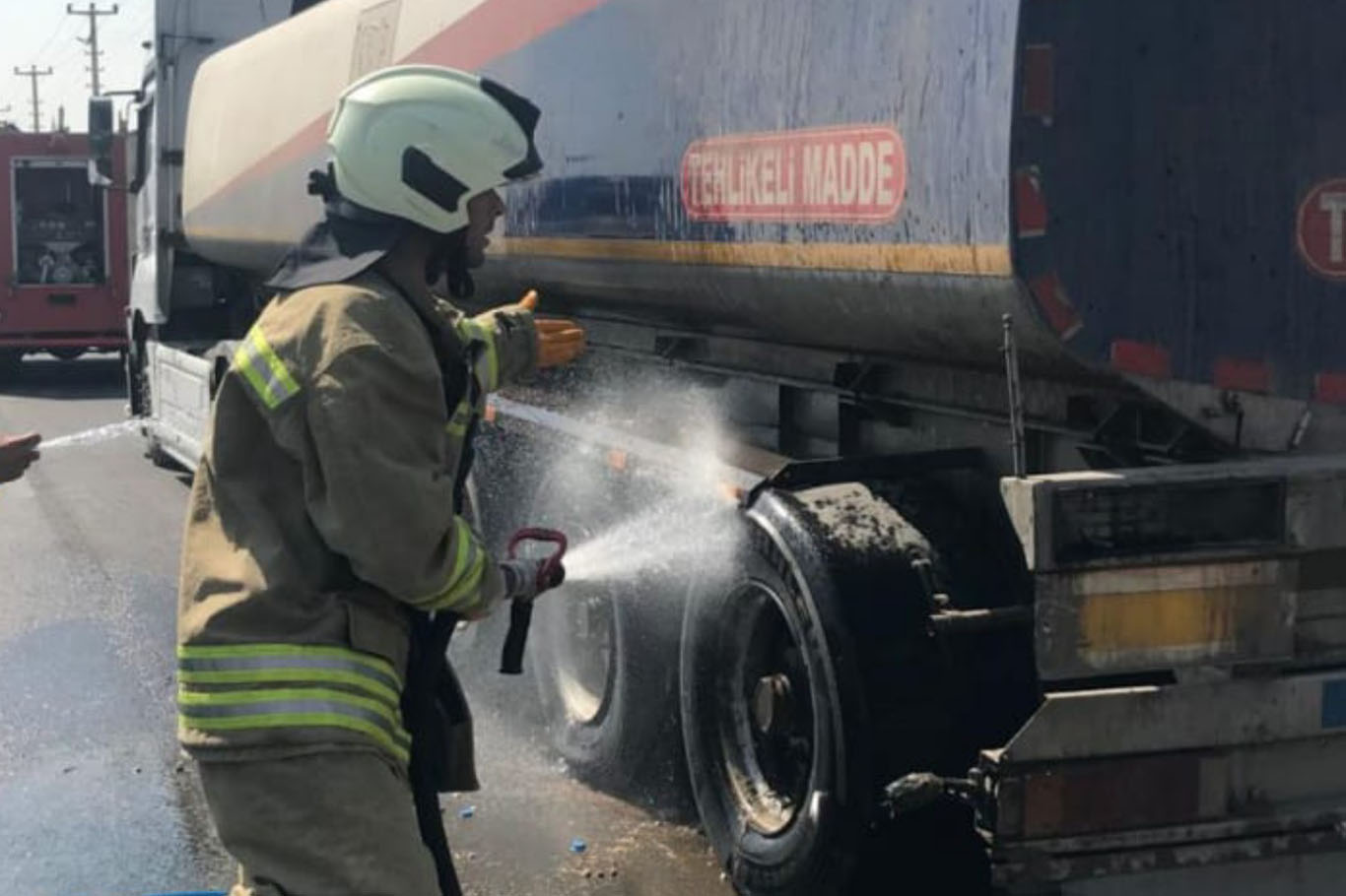 Mardin’de Alev Alan Yakıt Yüklü Tanker Korku Ve Paniğe Neden Oldu 2